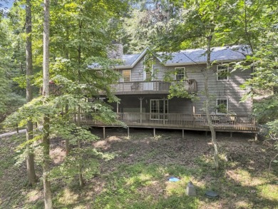Motivated Seller! Wonderful 4 bedroom, 2 1/2 bath cabin in on Hide-A-Way Hills Club in Ohio - for sale on GolfHomes.com, golf home, golf lot