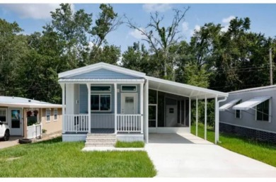 MOVE-IN READY | 2022 Build | No Rear Neighbors!  Fully furnished on Sandpiper Golf Club in Florida - for sale on GolfHomes.com, golf home, golf lot