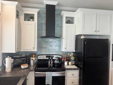 MOVE-IN READY | 2022 Build | No Rear Neighbors!  Fully furnished on Sandpiper Golf Club in Florida - for sale on GolfHomes.com, golf home, golf lot
