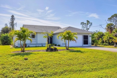 Discover Your Dream Home In Rotonda Heights!

This 3-bedroom on Rotonda Golf and Country Club The Palms Course in Florida - for sale on GolfHomes.com, golf home, golf lot