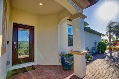 Dramatic price reduction on this gorgeous end unit villa located on Sarasota National Golf Club in Florida - for sale on GolfHomes.com, golf home, golf lot
