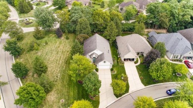 Welcome to this elegant 3-bdrm, 2-ba patio home in Yankee Trace on The Golf Club At Yankee Trace in Ohio - for sale on GolfHomes.com, golf home, golf lot