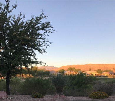 On the Golf Course in the Beautiful Guard Gated neighborhood of on Siena Golf Club in Nevada - for sale on GolfHomes.com, golf home, golf lot