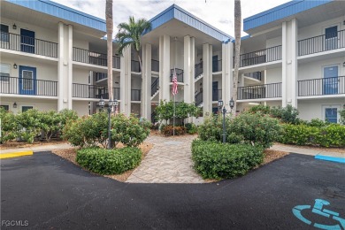 Desirable Frist Floor Condo with 1064 sq ft of Living Space on Seven Lakes Golf and Tennis Community in Florida - for sale on GolfHomes.com, golf home, golf lot