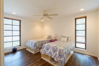 This 3-bedroom, 3-bath 1-level home on Ridge Road at Eden Isle on Red Apple Inn and Country Club in Arkansas - for sale on GolfHomes.com, golf home, golf lot