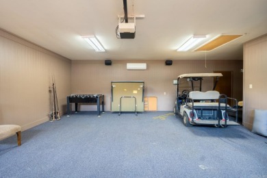 This 3-bedroom, 3-bath 1-level home on Ridge Road at Eden Isle on Red Apple Inn and Country Club in Arkansas - for sale on GolfHomes.com, golf home, golf lot