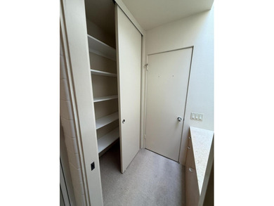 Welcome to this spacious 3 bedrooms 3 bath 2,420 SF on Mission Hills Golf Club in California - for sale on GolfHomes.com, golf home, golf lot