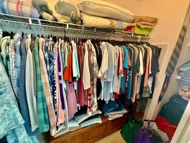 Home is located in Water Oak Country Club Estates in Lady Lake on Water Oak Country Club Estates in Florida - for sale on GolfHomes.com, golf home, golf lot