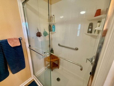 Home is located in Water Oak Country Club Estates in Lady Lake on Water Oak Country Club Estates in Florida - for sale on GolfHomes.com, golf home, golf lot