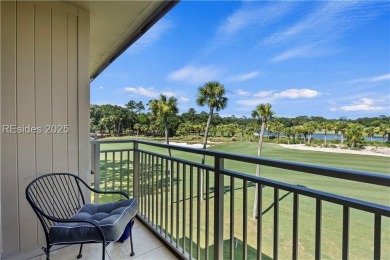 Experience coastal elegance in this fully renovated villa. The on Sea Pines Golf and Resort  in South Carolina - for sale on GolfHomes.com, golf home, golf lot