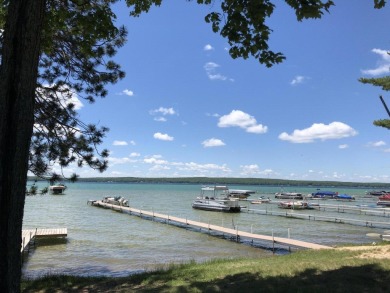 Located within a 5 minute drive of Higgins Lake South State Park on Ye Olde Country Club in Michigan - for sale on GolfHomes.com, golf home, golf lot