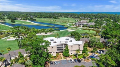 Experience coastal elegance in this fully renovated villa. The on Sea Pines Golf and Resort  in South Carolina - for sale on GolfHomes.com, golf home, golf lot