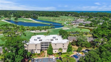 Experience coastal elegance in this fully renovated villa. The on Sea Pines Golf and Resort  in South Carolina - for sale on GolfHomes.com, golf home, golf lot