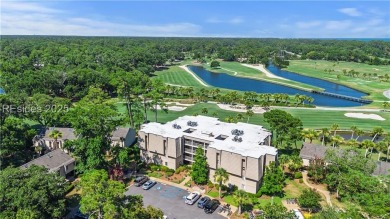 Experience coastal elegance in this fully renovated villa. The on Sea Pines Golf and Resort  in South Carolina - for sale on GolfHomes.com, golf home, golf lot