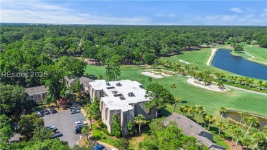 Experience coastal elegance in this fully renovated villa. The on Sea Pines Golf and Resort  in South Carolina - for sale on GolfHomes.com, golf home, golf lot