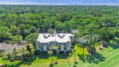Experience coastal elegance in this fully renovated villa. The on Sea Pines Golf and Resort  in South Carolina - for sale on GolfHomes.com, golf home, golf lot