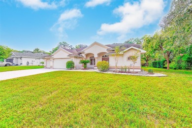 SIEZE THE OPPORTUNITY OF LIVING IN THE COZY & TRANQUIL OAK on Sugarmill Woods Golf and Country Club in Florida - for sale on GolfHomes.com, golf home, golf lot