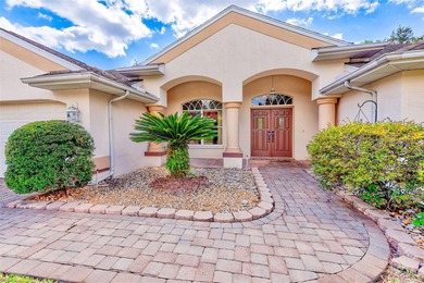 SIEZE THE OPPORTUNITY OF LIVING IN THE COZY & TRANQUIL OAK on Sugarmill Woods Golf and Country Club in Florida - for sale on GolfHomes.com, golf home, golf lot