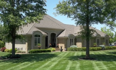 Executive Home for Sale near Golf Course in Chanute, KS on Safari Public Golf Course in Kansas - for sale on GolfHomes.com, golf home, golf lot