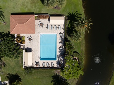Gorgeous and FULLY updated, this stunning 2-bedroom, 2-bathroom on Boca Lago Golf and Country Club in Florida - for sale on GolfHomes.com, golf home, golf lot
