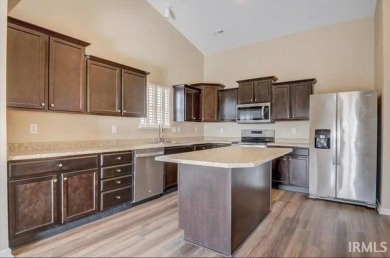 CLEAN and CUTE as a BUTTON! Do NOT submit an offer on another on Winding Ridge Golf Club in Indiana - for sale on GolfHomes.com, golf home, golf lot