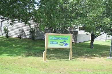 This beautiful condo is being offered fully furnished! There is on Indian Hills Country Club in Arkansas - for sale on GolfHomes.com, golf home, golf lot