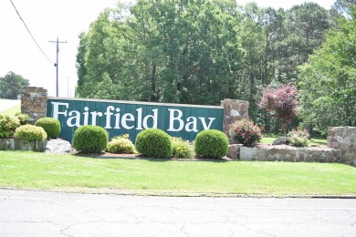 This beautiful condo is being offered fully furnished! There is on Indian Hills Country Club in Arkansas - for sale on GolfHomes.com, golf home, golf lot