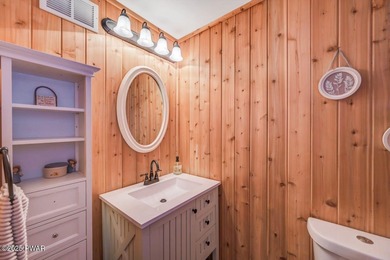 Welcome to this beautifully maintained five-bedroom, two-bath on The Hideout Golf in Pennsylvania - for sale on GolfHomes.com, golf home, golf lot