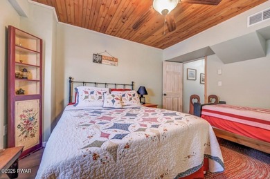 Welcome to this beautifully maintained five-bedroom, two-bath on The Hideout Golf in Pennsylvania - for sale on GolfHomes.com, golf home, golf lot