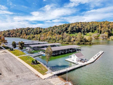 Welcome home to this beautifully designed END UNIT Townhome on The Preserve 9 Hole Golf Course in Tennessee - for sale on GolfHomes.com, golf home, golf lot