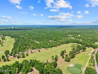 Tucked into a peaceful, wooded setting with no neighbors to the on Sunny Hills Golf and Country Club in Florida - for sale on GolfHomes.com, golf home, golf lot