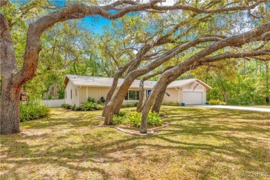 Welcome to 5 Shumard Ct N, a beautifully maintained 2-bedroom on Sugarmill Woods Golf and Country Club in Florida - for sale on GolfHomes.com, golf home, golf lot