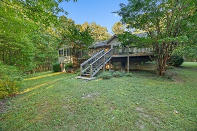 AN AMAZING OPPORTUNITY AWAITS! This stunning 4-BR, 3.5-BA home on Mountain Ridge Golf Club in Tennessee - for sale on GolfHomes.com, golf home, golf lot