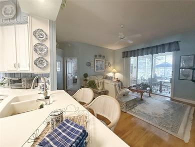 This Edinburgh model in Kings Ridge is a RARE find a 4/2 Split on Kings Ridge Golf Club in Florida - for sale on GolfHomes.com, golf home, golf lot