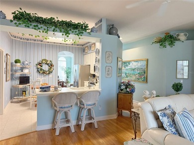 This Edinburgh model in Kings Ridge is a RARE find a 4/2 Split on Kings Ridge Golf Club in Florida - for sale on GolfHomes.com, golf home, golf lot