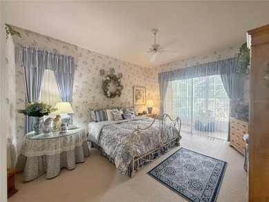 This Edinburgh model in Kings Ridge is a RARE find a 4/2 Split on Kings Ridge Golf Club in Florida - for sale on GolfHomes.com, golf home, golf lot