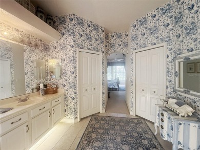 This Edinburgh model in Kings Ridge is a RARE find a 4/2 Split on Kings Ridge Golf Club in Florida - for sale on GolfHomes.com, golf home, golf lot