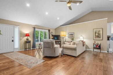 Welcome to this beautifully updated townhome in the desirable on DeSoto Golf Course in Arkansas - for sale on GolfHomes.com, golf home, golf lot