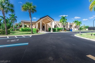 FANTASTIC PRICE FOR A 2/2 GOLF CONDO WITH EASY ACCESS, PRIVATE on Seven Lakes Golf and Tennis Community in Florida - for sale on GolfHomes.com, golf home, golf lot