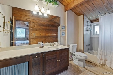 If a lakeside vacation house 90 minutes from Richmond or on Lake Of The Woods Golf Course in Virginia - for sale on GolfHomes.com, golf home, golf lot