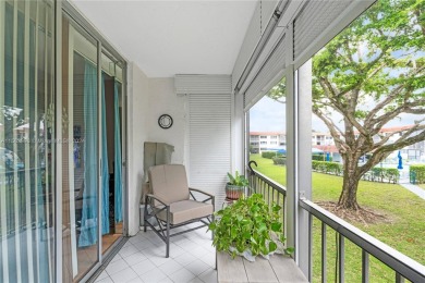 Great 2/2 apartment in perfect condition, ready to move in on on Hollybrook Golf and Tennis Club  in Florida - for sale on GolfHomes.com, golf home, golf lot