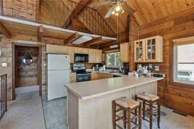 If a lakeside vacation house 90 minutes from Richmond or on Lake Of The Woods Golf Course in Virginia - for sale on GolfHomes.com, golf home, golf lot