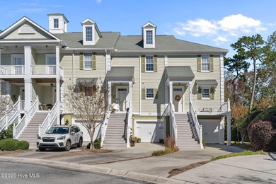 This 3-bedroom, 3-full bathroom, 1-half bathroom, 1,796 heated on Rivers Edge Golf Club in North Carolina - for sale on GolfHomes.com, golf home, golf lot