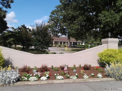 Warm and Inviting Rancher in Tanglewood Shores Golf and Country on Tanglewood Shores Golf Club in Virginia - for sale on GolfHomes.com, golf home, golf lot