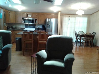Warm and Inviting Rancher in Tanglewood Shores Golf and Country on Tanglewood Shores Golf Club in Virginia - for sale on GolfHomes.com, golf home, golf lot