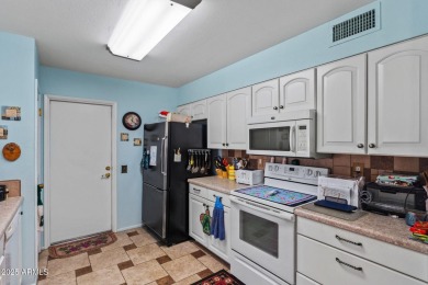 This quaint gemini home in Sun City is a great find for anyone on Sun City Country Club in Arizona - for sale on GolfHomes.com, golf home, golf lot