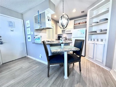 ** Low electricity bills ** Gorgeous condo on the 3rd floor with on Padre Isles Golf Course in Texas - for sale on GolfHomes.com, golf home, golf lot