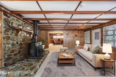One or more photo(s) has been virtually staged. Welcome to this on Babe Zaharias Golf Course in Florida - for sale on GolfHomes.com, golf home, golf lot