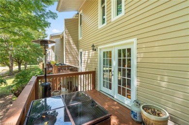 Welcome to this 3-bedroom, 3.5-bath end-unit townhome on Heather Hills Golf Course in North Carolina - for sale on GolfHomes.com, golf home, golf lot