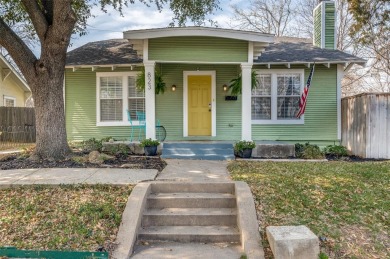 Don't miss your chance to own this charming and beautiful 1923 on Stevens Park Golf Course in Texas - for sale on GolfHomes.com, golf home, golf lot